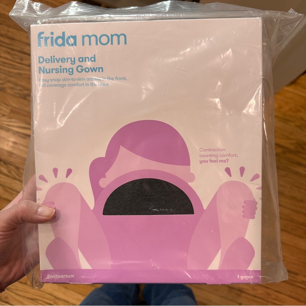 Frida Mom Delivery and Nursing Gown